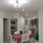 Nyaraló Casa Nina Felline