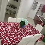 Casa Nina Felline