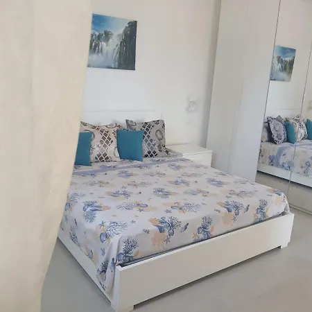 Casa Nina * Феллине