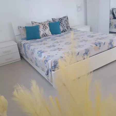 Casa Nina Semesterbostad Felline